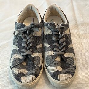 Vintage Havana camo sneakers